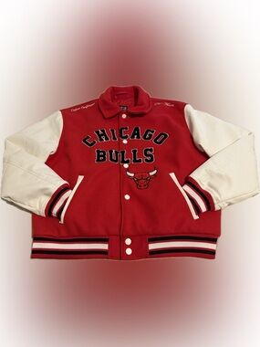 NBA Chicago Bulls New Ultra Game Official License Bomber Jacket Adults Varsity